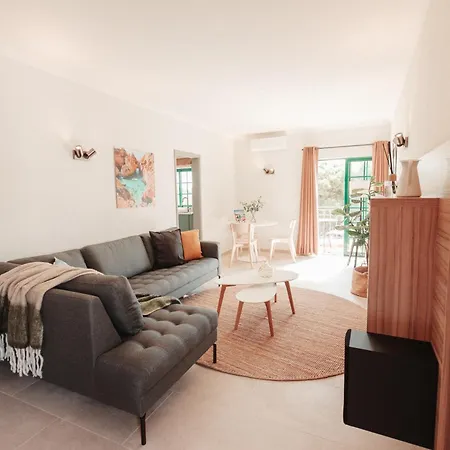 Casa Velha - Adults Friendly דירה *