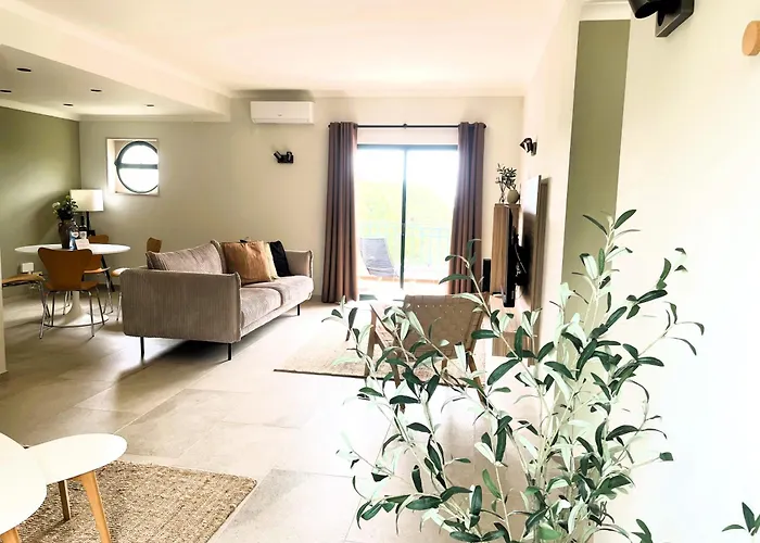 Casa Velha - Adults Friendly Διαμέρισμα Αλμπουφέιρα